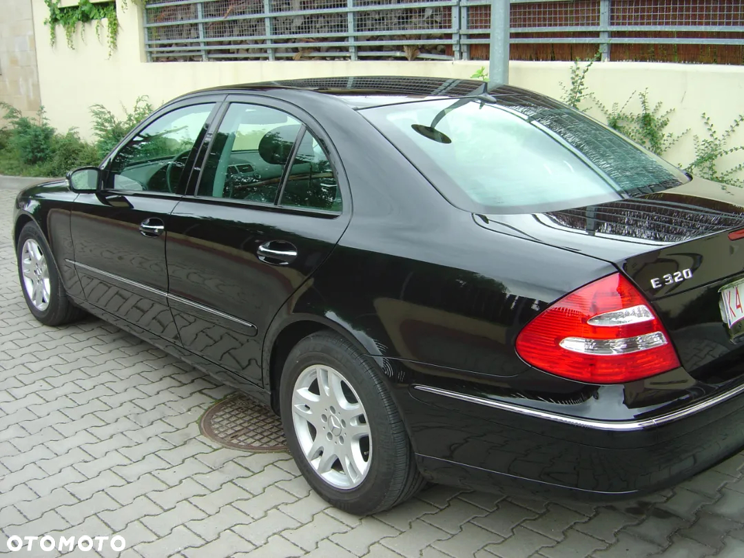 Mercedes-Benz Klasa E 320 CDI Elegance - 6