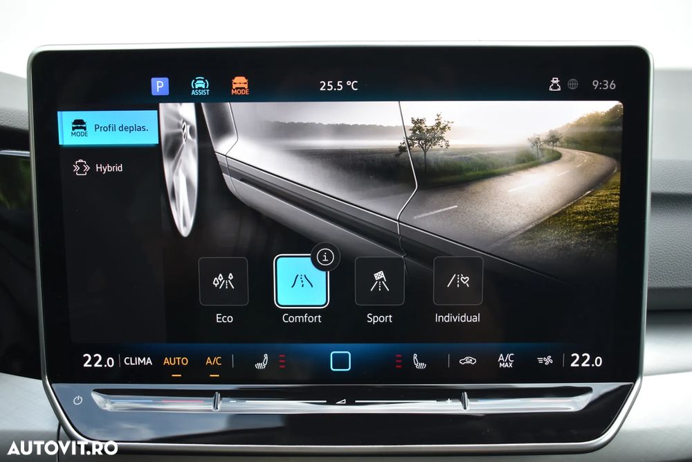 Volkswagen Golf - 22