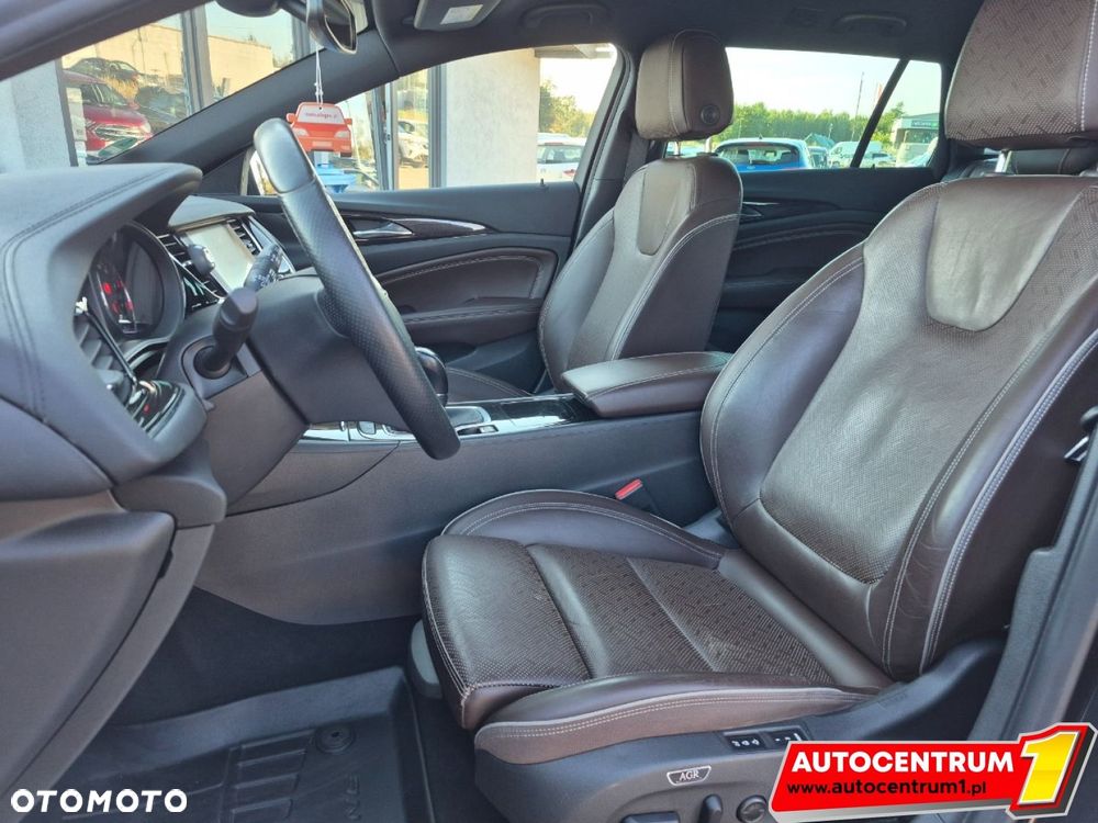 Opel Insignia - 17
