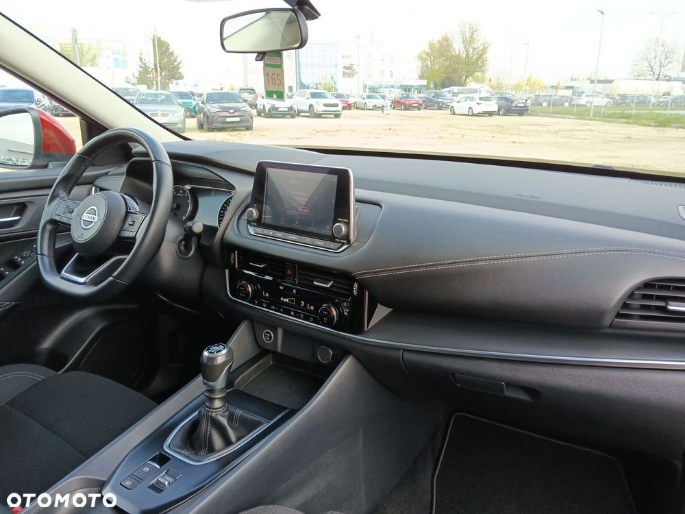 Nissan Qashqai - 11