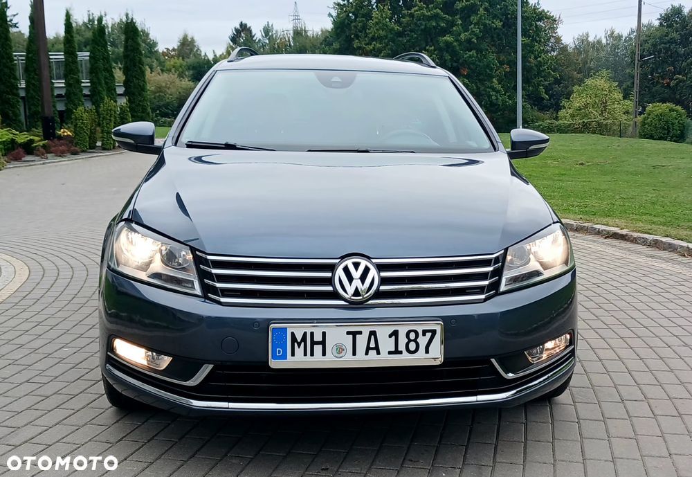 Volkswagen Passat - 19