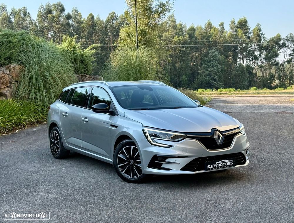 Renault Mégane Sport Tourer 1.5 Blue dCi Limited EDC - 1
