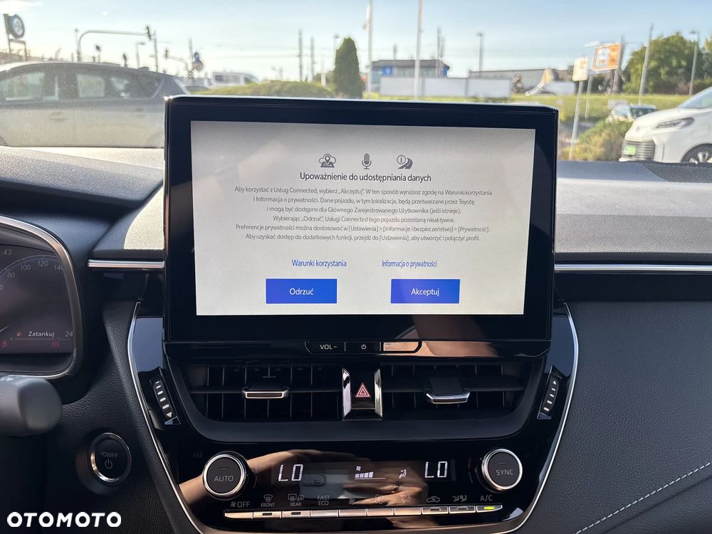 Toyota Corolla 1.8 Hybrid Comfort - 12