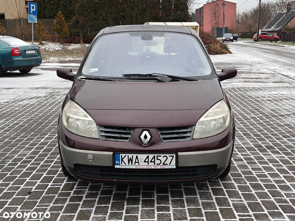 Renault Scenic 1.6 16V Confort Privilege - 18