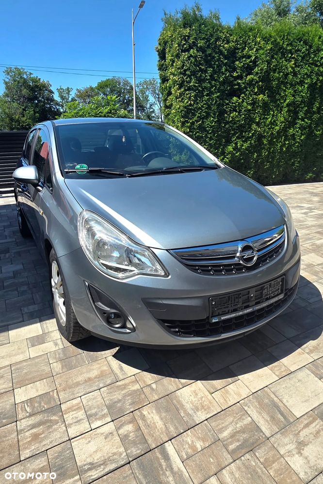 Opel Corsa - 1