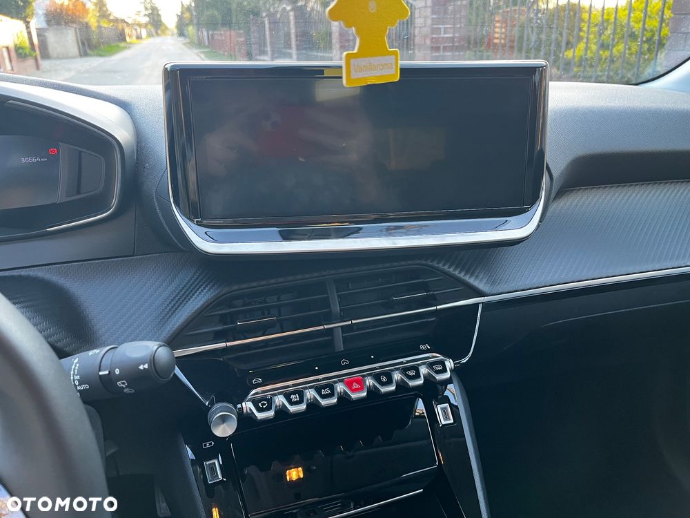 Peugeot 208 Hybrid 100 e-DSC6 Allure - 26