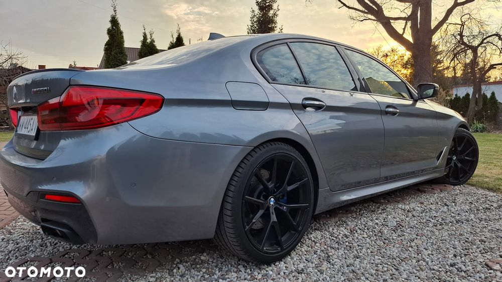 BMW Seria 5 M550i xDrive - 3