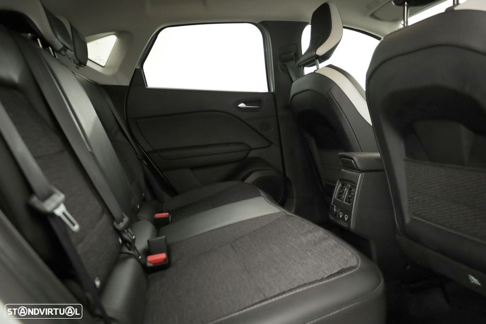 Renault Captur 1.0 TCe Techno Bi-Fuel - 24