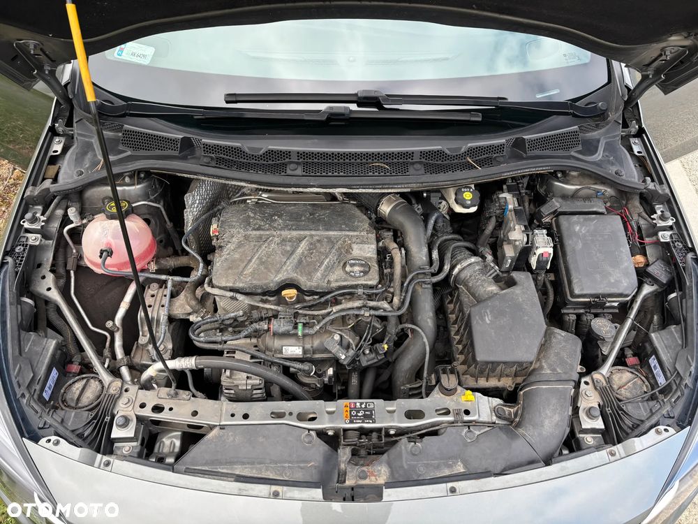 Opel Astra 1.2 T S&S - 28