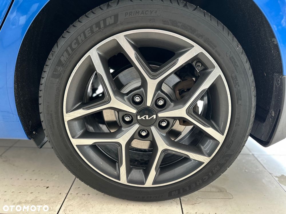 Kia Ceed 1.6 CRDi mHEV L Business Line - 5