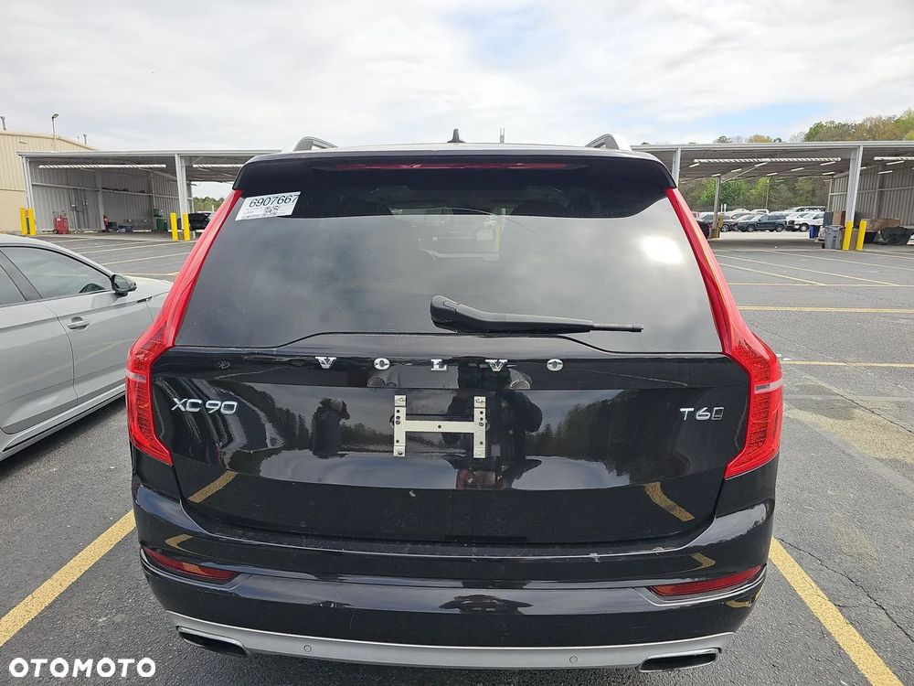 Volvo XC 90 T6 AWD Geartronic Momentum - 5