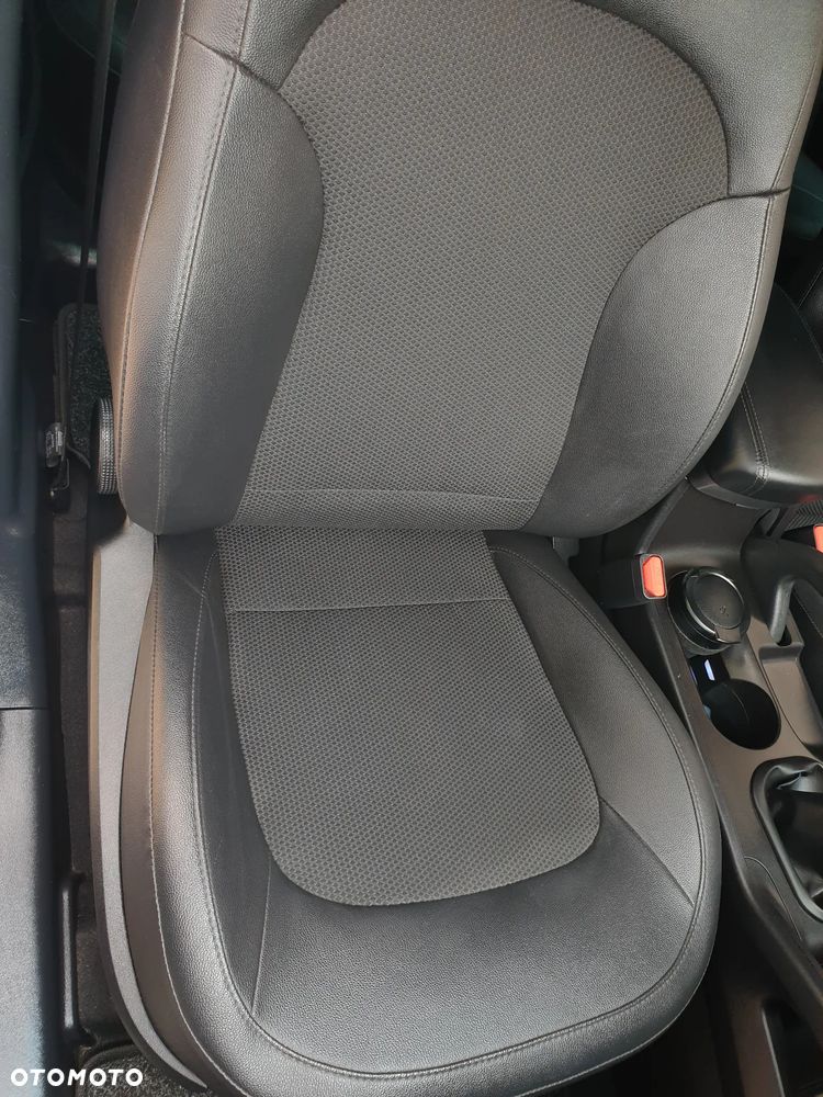 Hyundai ix35 2.0 CRDi 4WD Finale Gold - 32