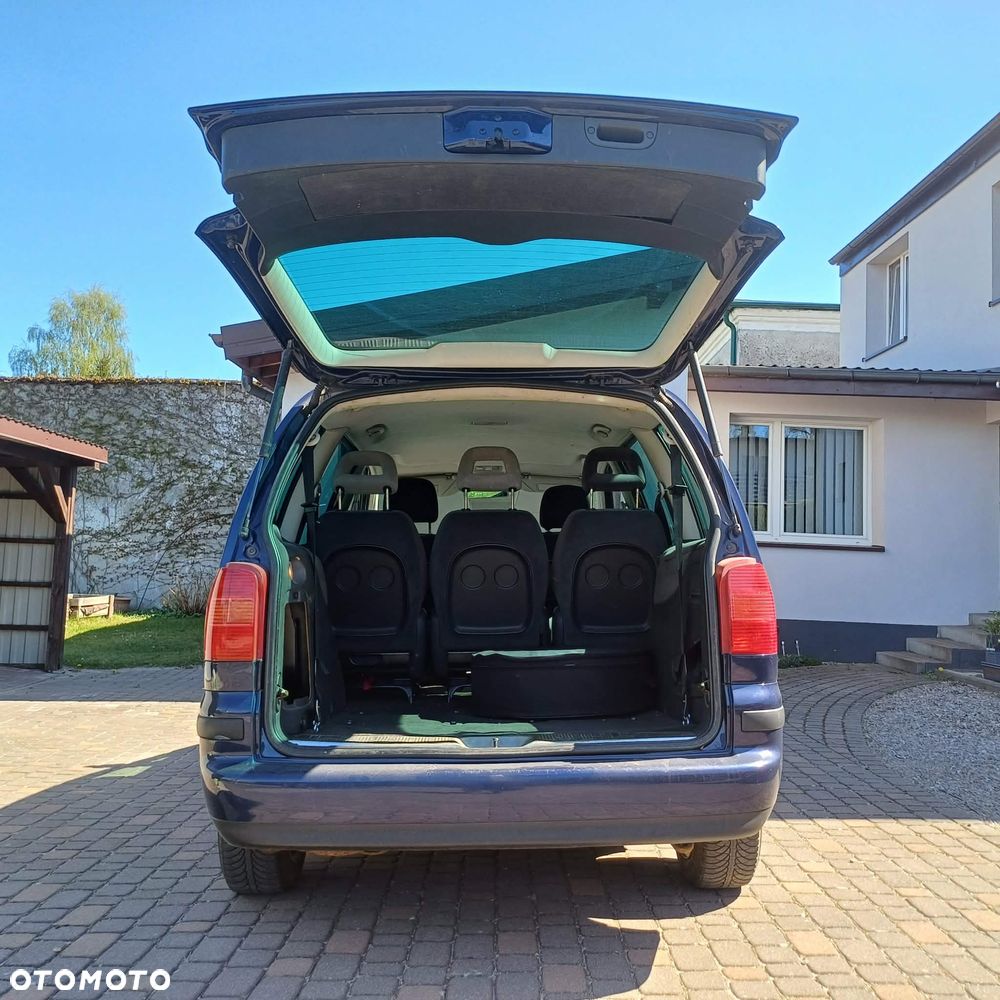 Volkswagen Sharan 2.0 Basis - 8