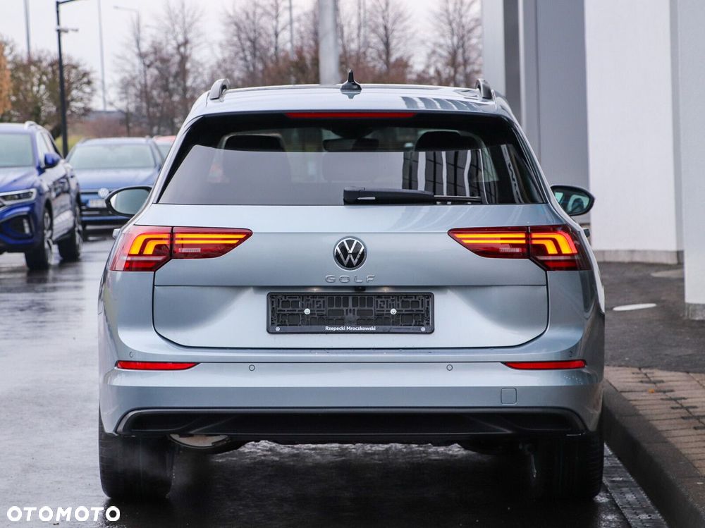 Volkswagen Golf - 3