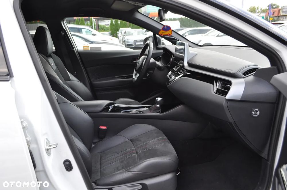 Toyota C-HR 2.0 Hybrid GR Sport - 31