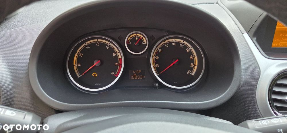 Opel Corsa 1.4 16V Enjoy - 9