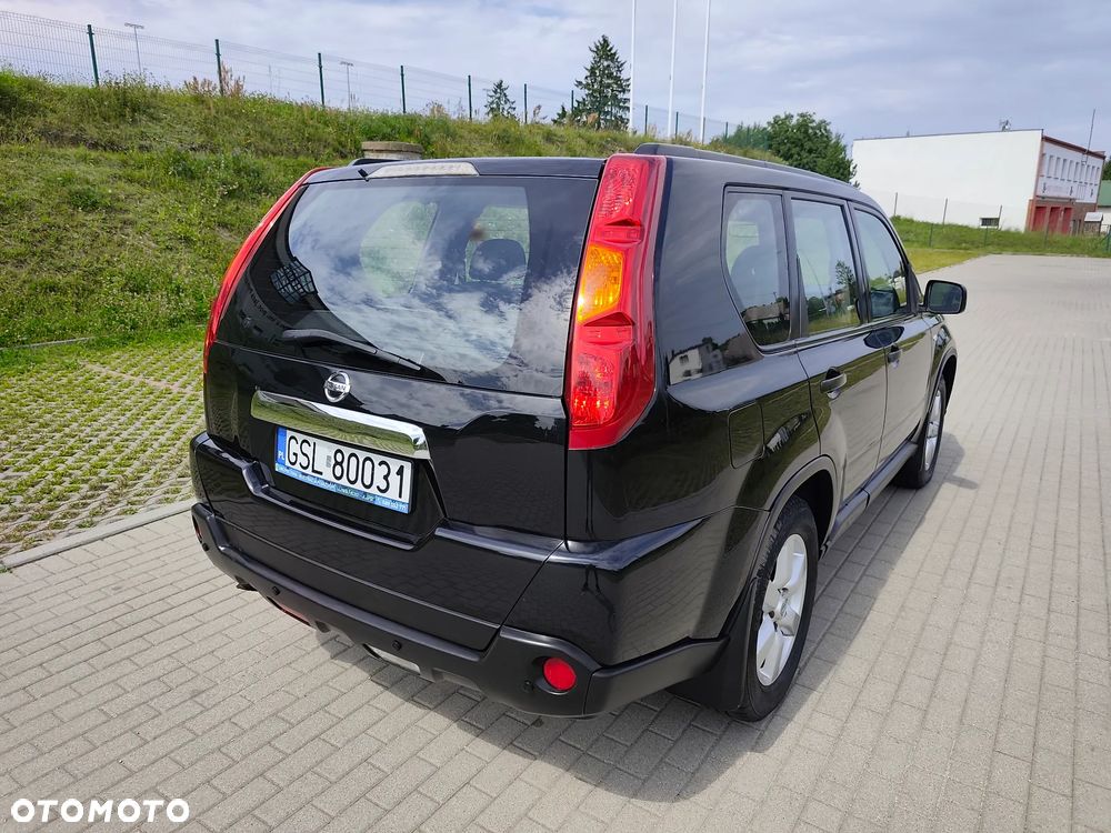Nissan X-Trail 2.0 dCi SE - 11