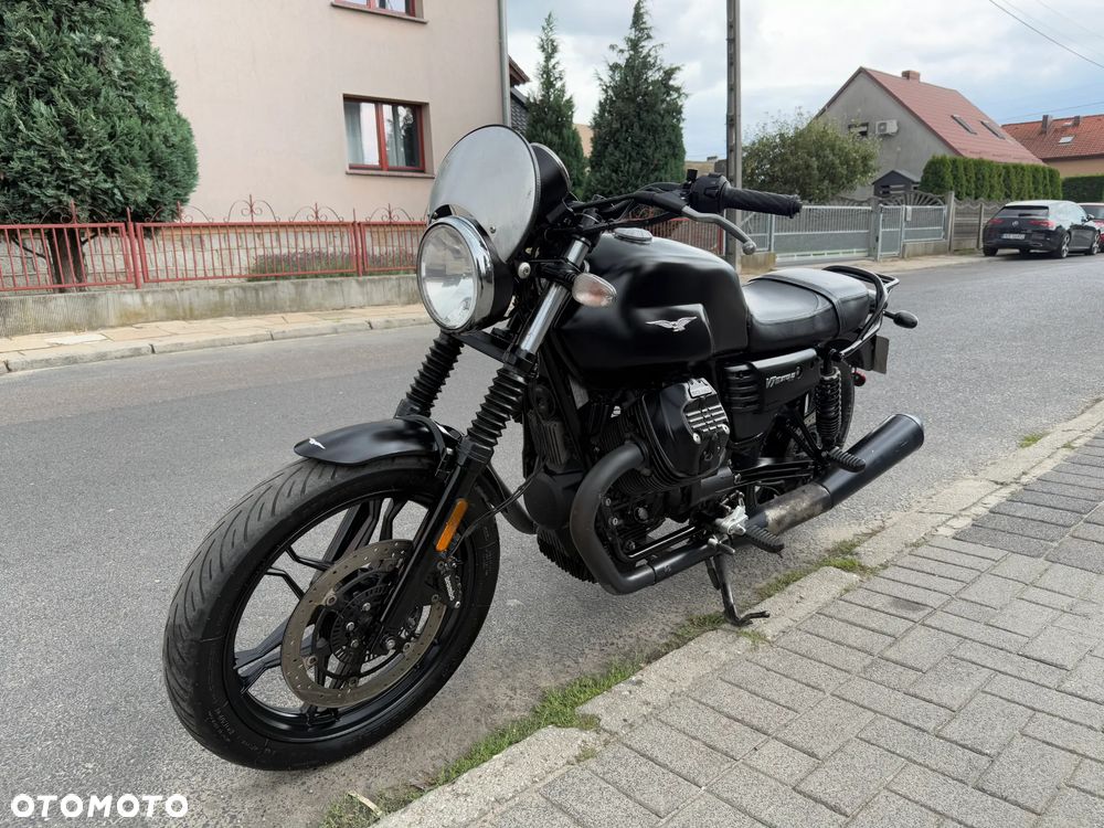 Moto Guzzi V7 - 3