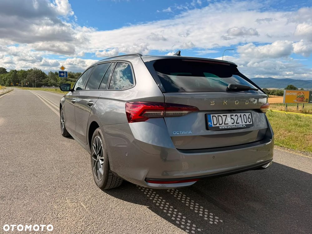 Skoda Octavia 2.0 TDI Edition 130 Selection DSG - 4