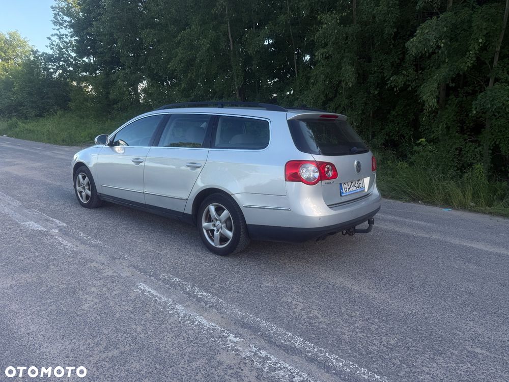 Volkswagen Passat 2.0 TDI DPF Comfortline DSG - 3