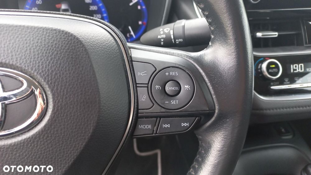 Toyota Corolla 1.8 Hybrid Comfort - 20