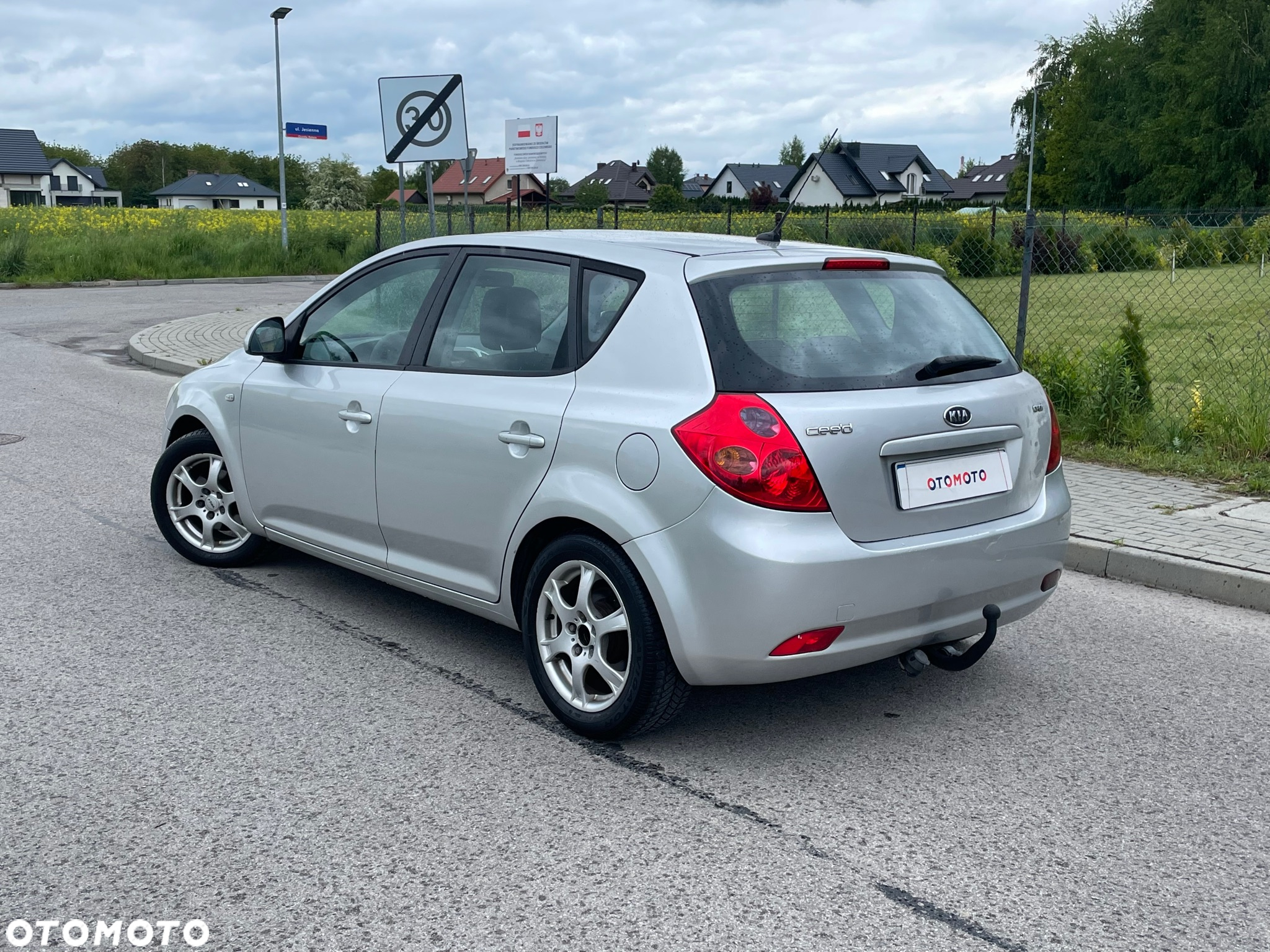 Kia Ceed 1.6 CRDi 115 Spirit - 14