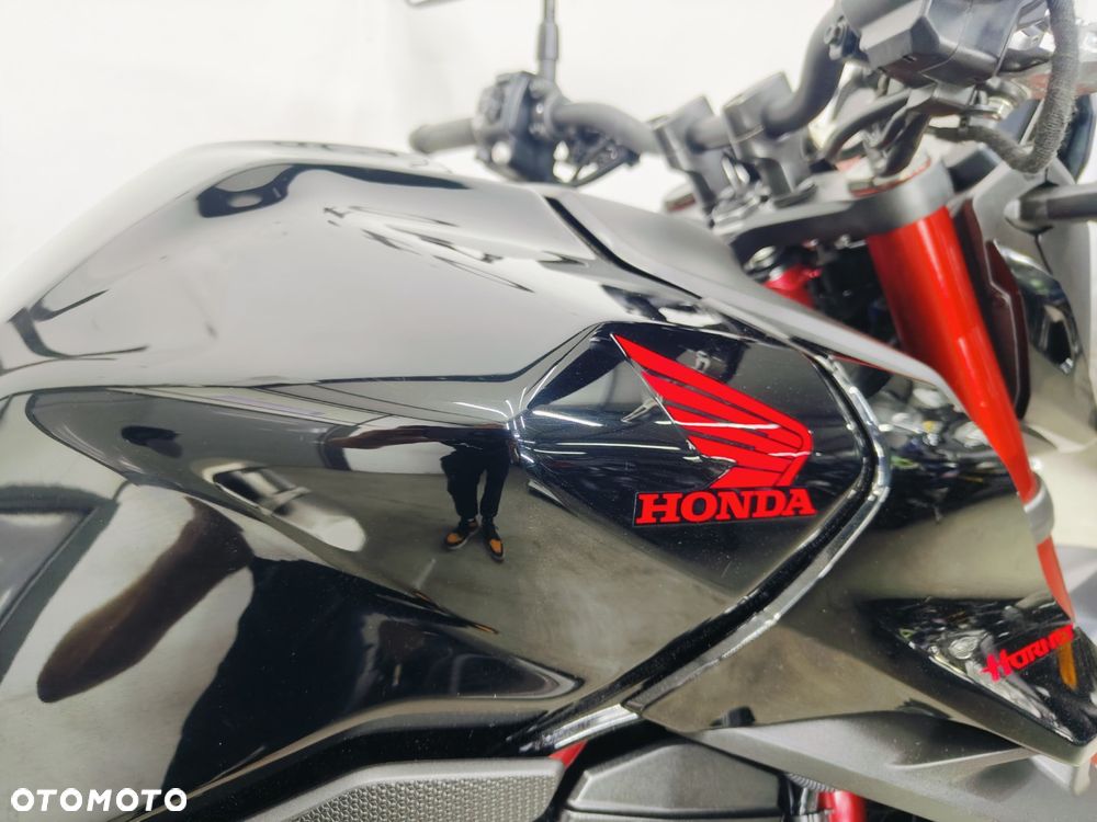 Honda Hornet - 8
