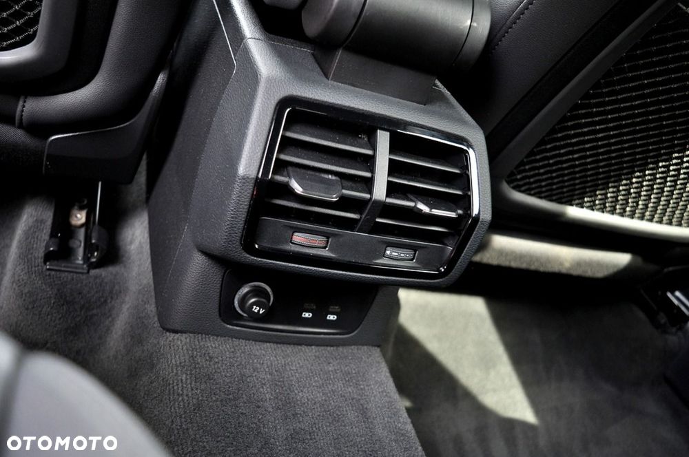 Audi Q3 45 TFSI Quattro S-Line S tronic - 22