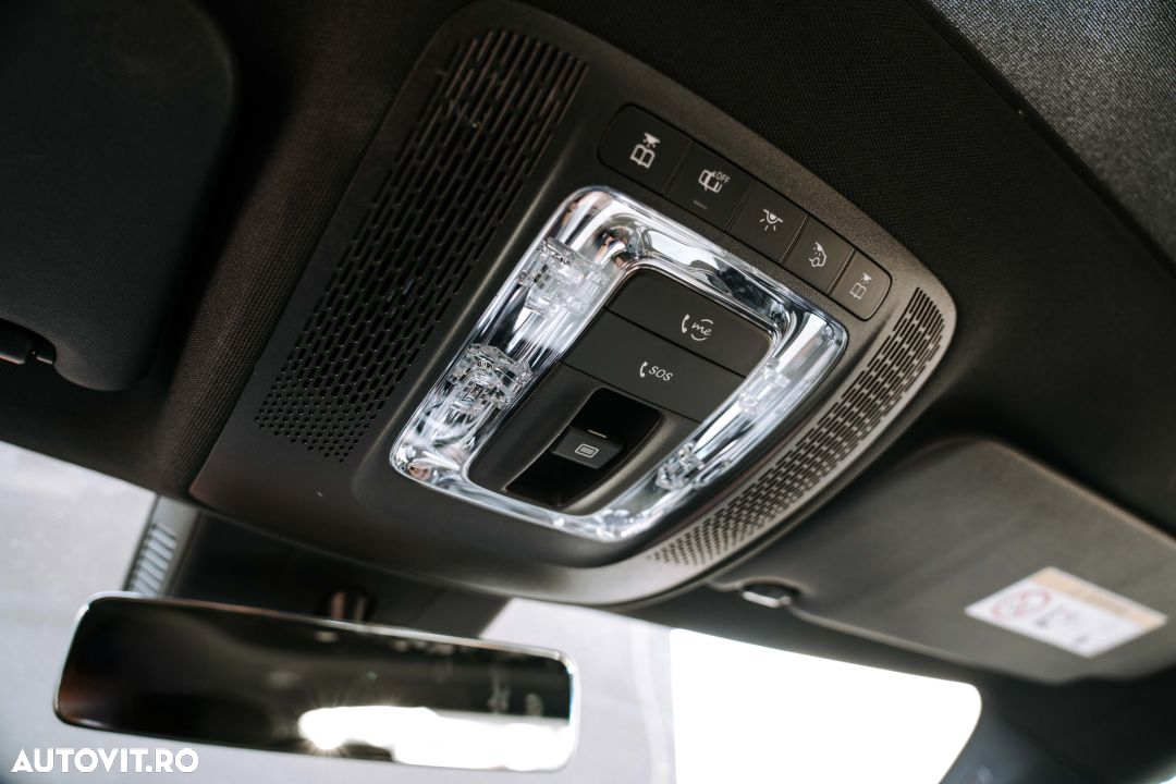 Mercedes-Benz CLA - 31