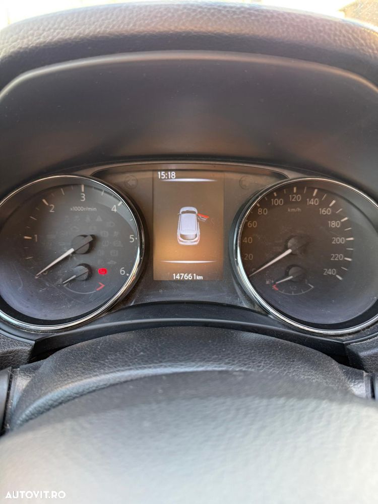 Nissan Qashqai 1.6 DCI Start/Stop 4X4-i Acenta - 14