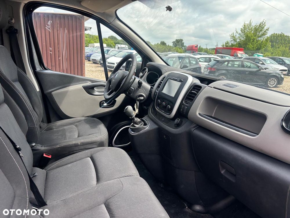 Renault Trafic LONG - 17
