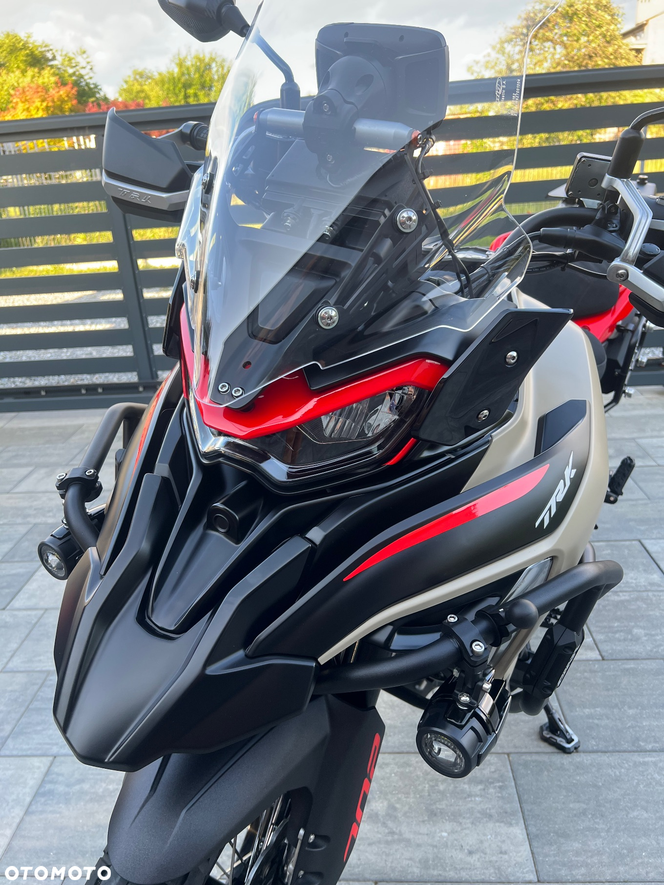 Benelli TRK 702X