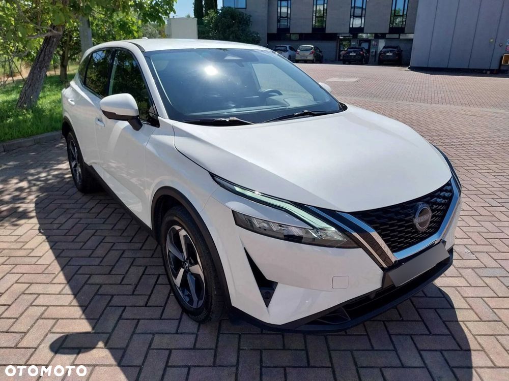 Nissan Qashqai - 1