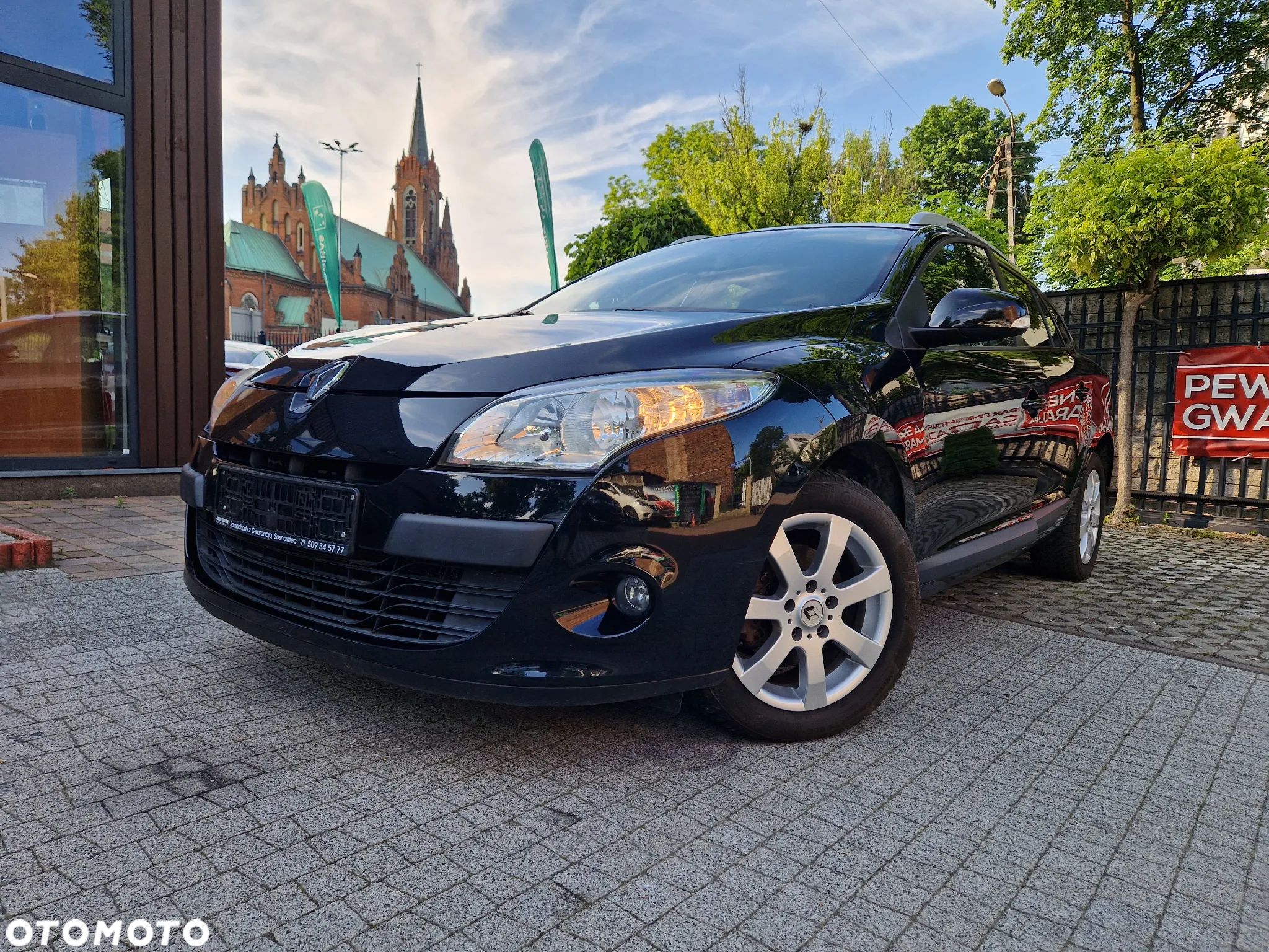 Renault Megane 1.6 16V 110 TomTom Edition - 1