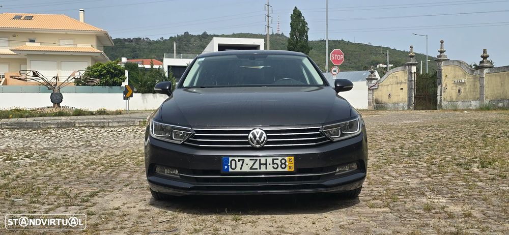 VW Passat 2.0 TDI Elegance - 5
