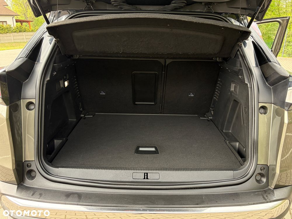 Peugeot 3008 1.6 PureTech GPF GT Line S&S EAT8 - 29