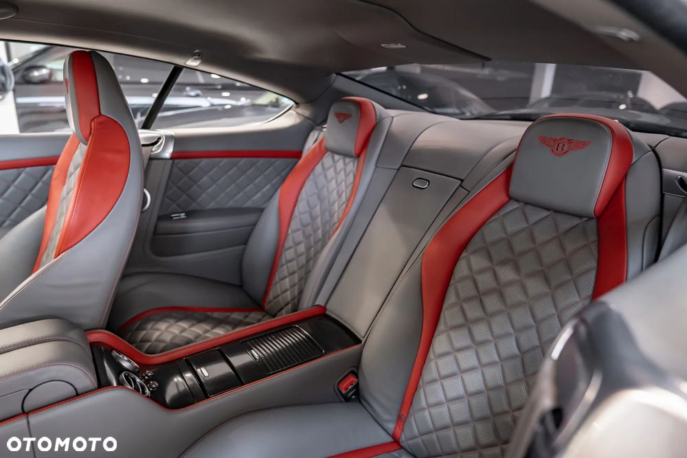 Bentley Continental GT - 35