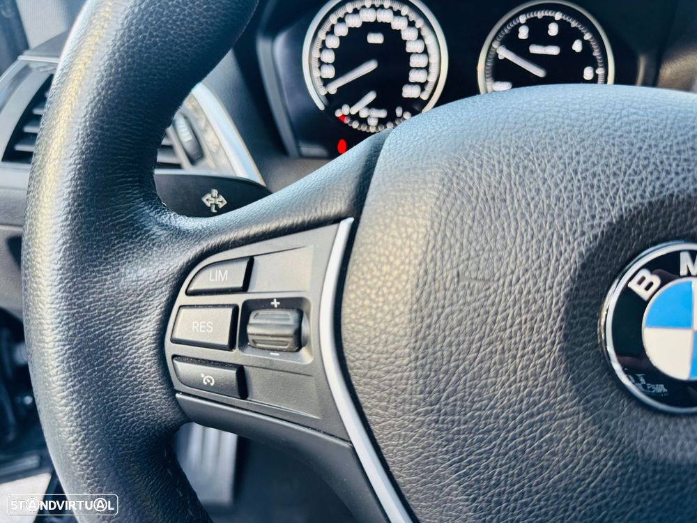 BMW 116 d Line Sport Shadow - 17