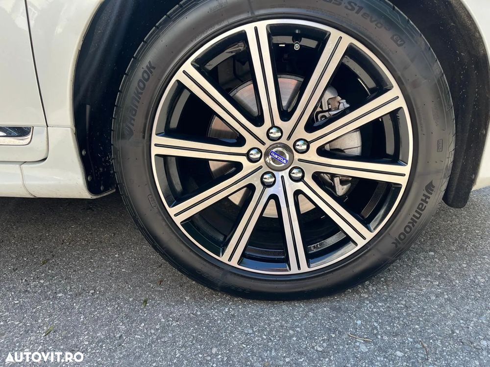 Volvo XC 60 D4 Geartronic Summum - 30