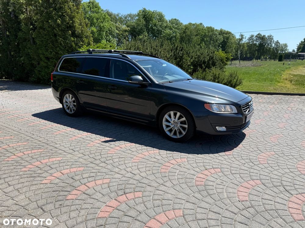 Volvo V70 D2 Geartronic Powershift Kinetic - 2