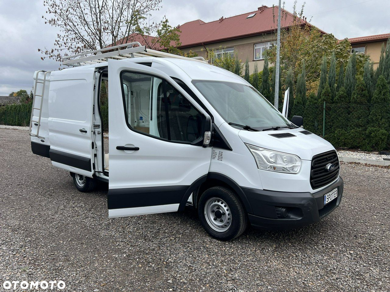 Ford Transit - 24