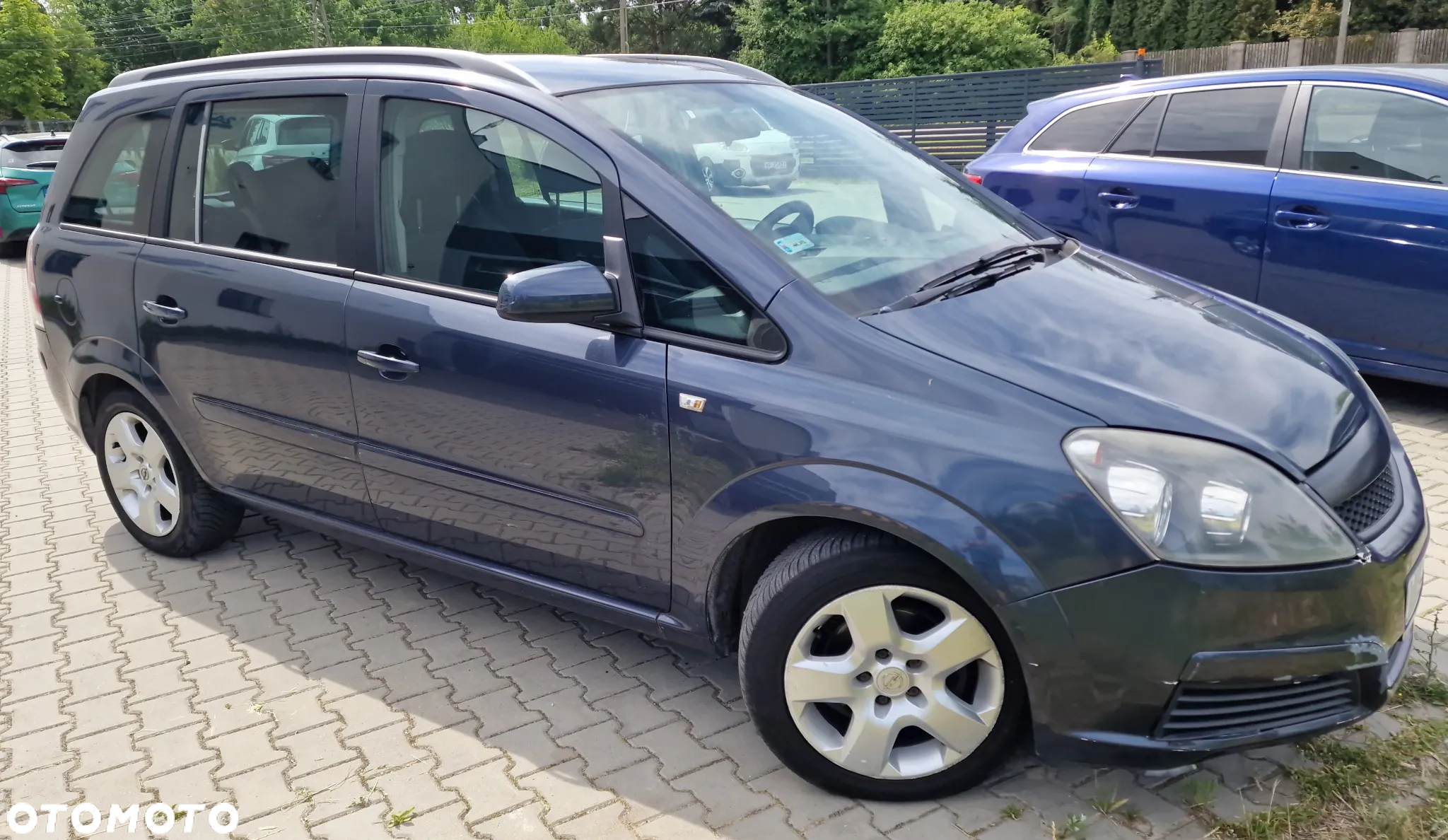 Opel Zafira 1.8 - 3