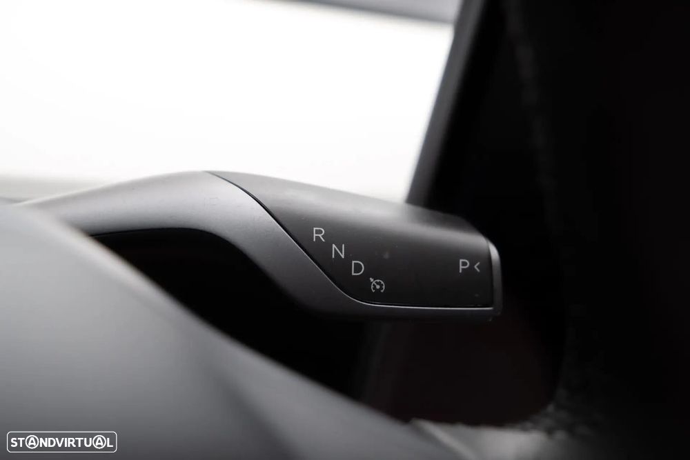 Tesla Model 3 Standard Range Plus RWD - 6