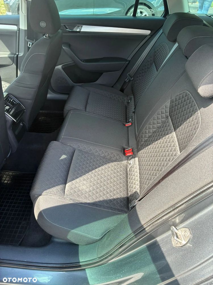 Skoda Superb - 16