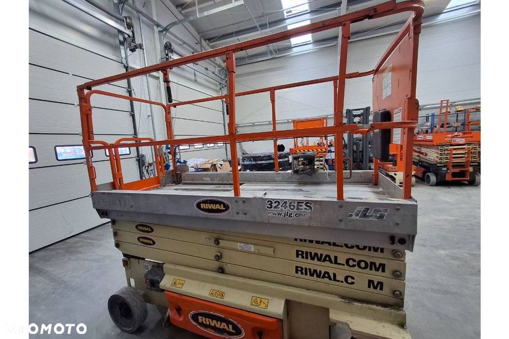 JLG 3246 ES - 3