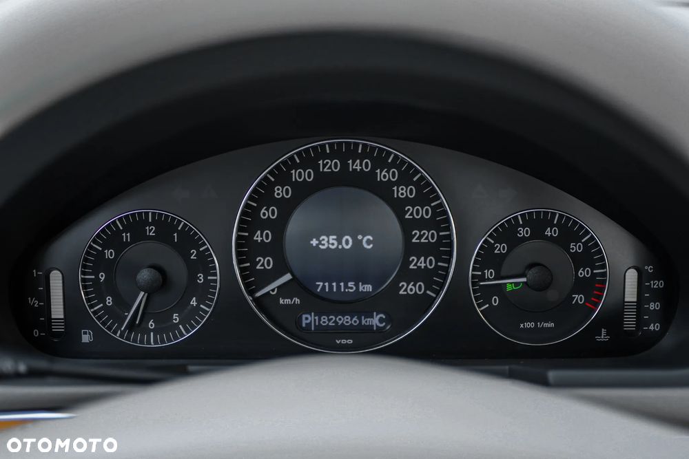 Mercedes-Benz Klasa E 200 Kompressor Automatik Elegance Sport Edition - 6