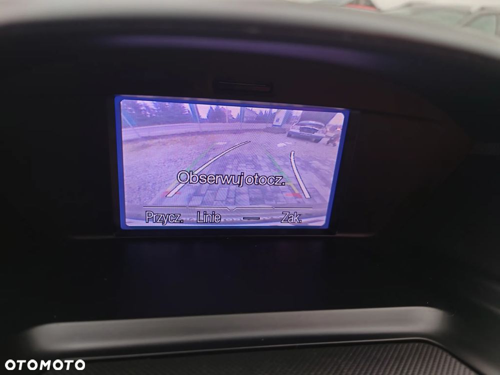 Ford Kuga 2.0 TDCi 2x4 Titanium - 15