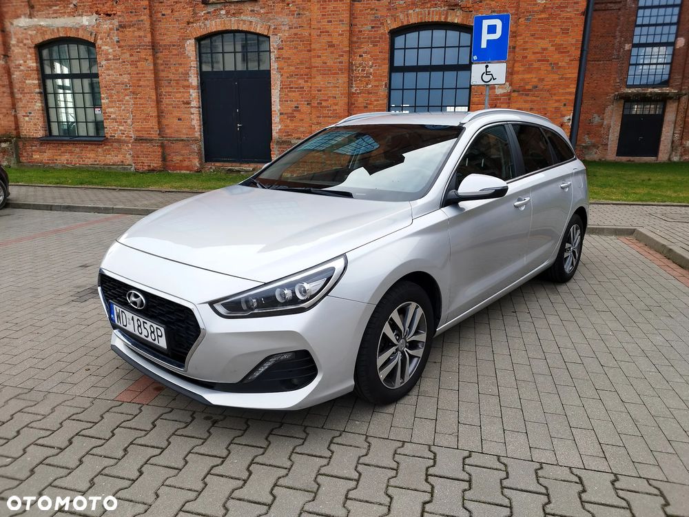 Hyundai i30 1.6 D Comfort - 1