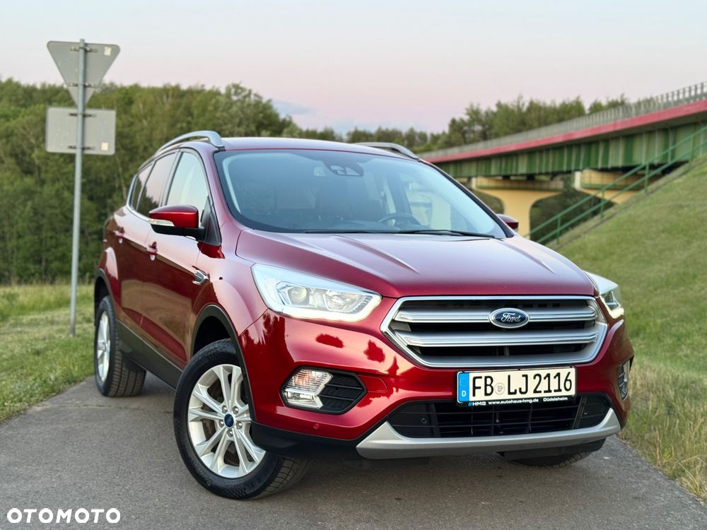 Ford Kuga 2.0 TDCi 2x4 Titanium - 16