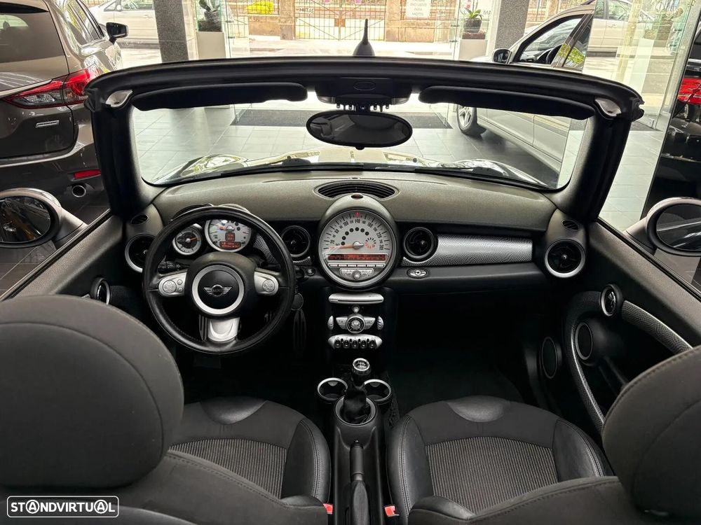 MINI Cabrio Cooper S — fotografia 2